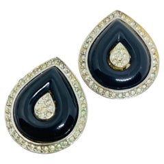 Orecchini a clip firmati KENNETH Lane in resina dorata vintage con strass