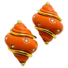 KENNETH LANE vintage faux coral gold seashell designer clip on earrings