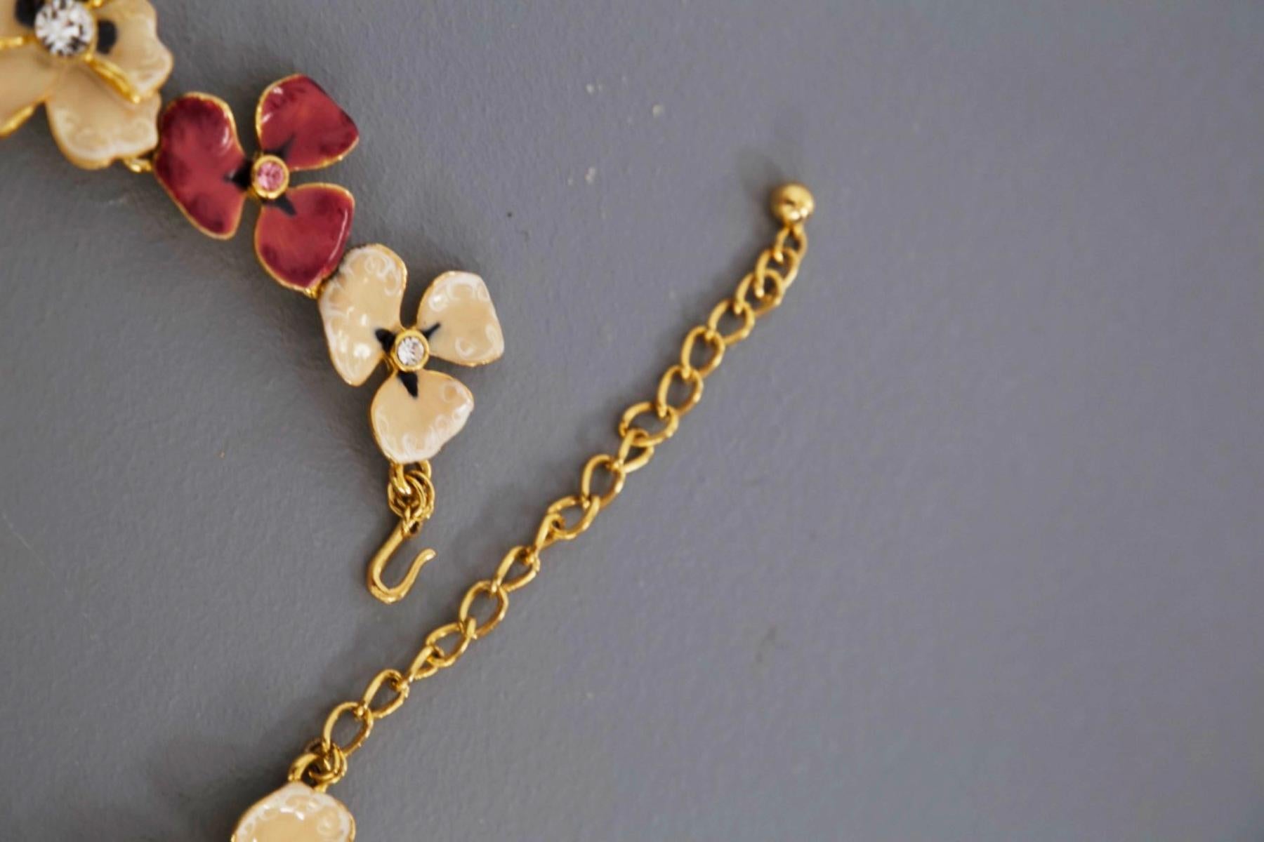 Kenneth Lane Vintage Flower Pendant Necklace For Sale 3