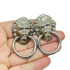 KENNETH LANE vintage silver tone lions door knocker designer clip on earrings