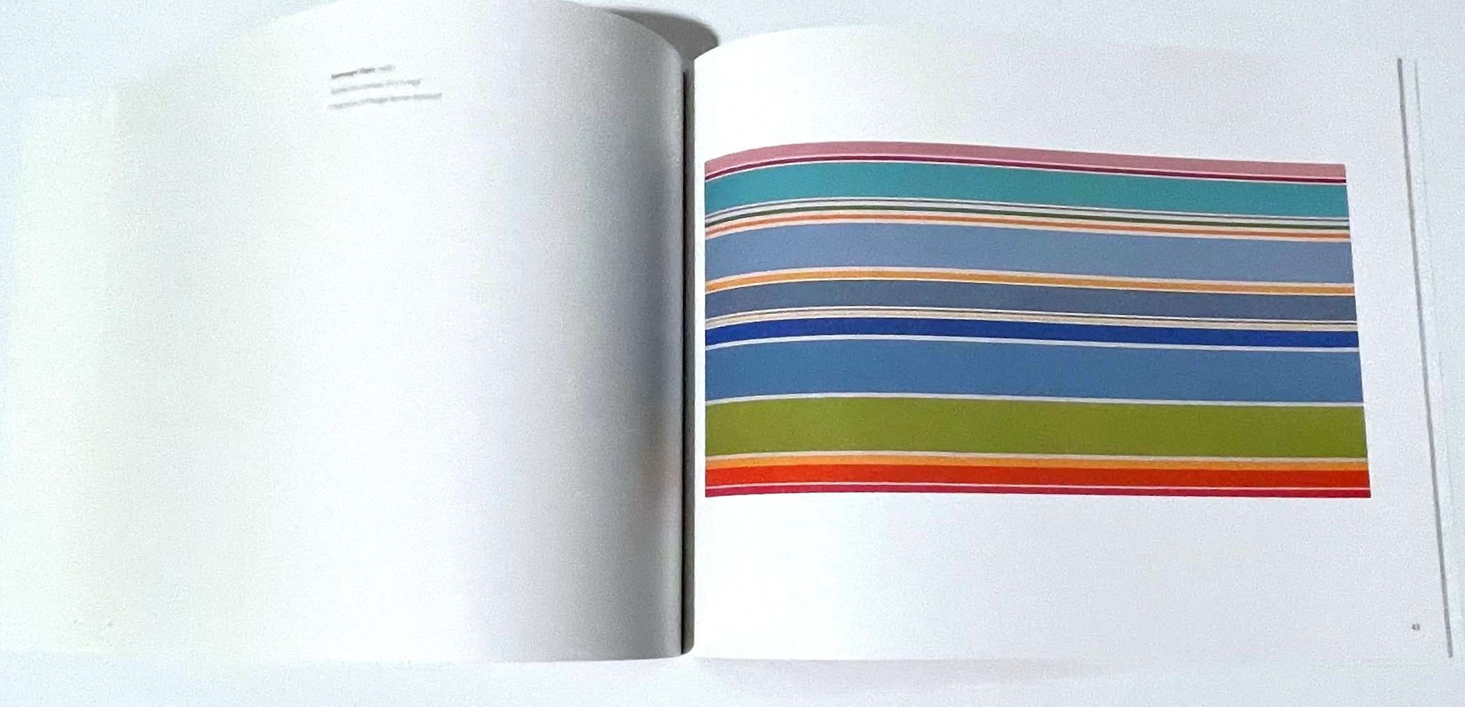 Monographe intitulée Themes and Variations 1958-2000 (signée à la main par Kenneth Noland) en vente 7