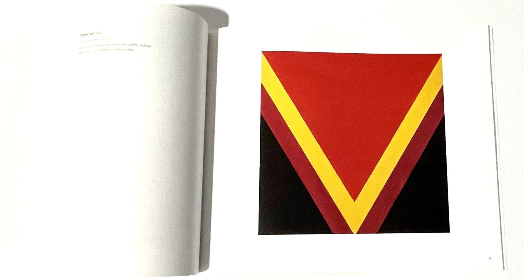 Monograph titled Themes and Variations 1958-2000 (hand signed by Kenneth Noland) For Sale 8
