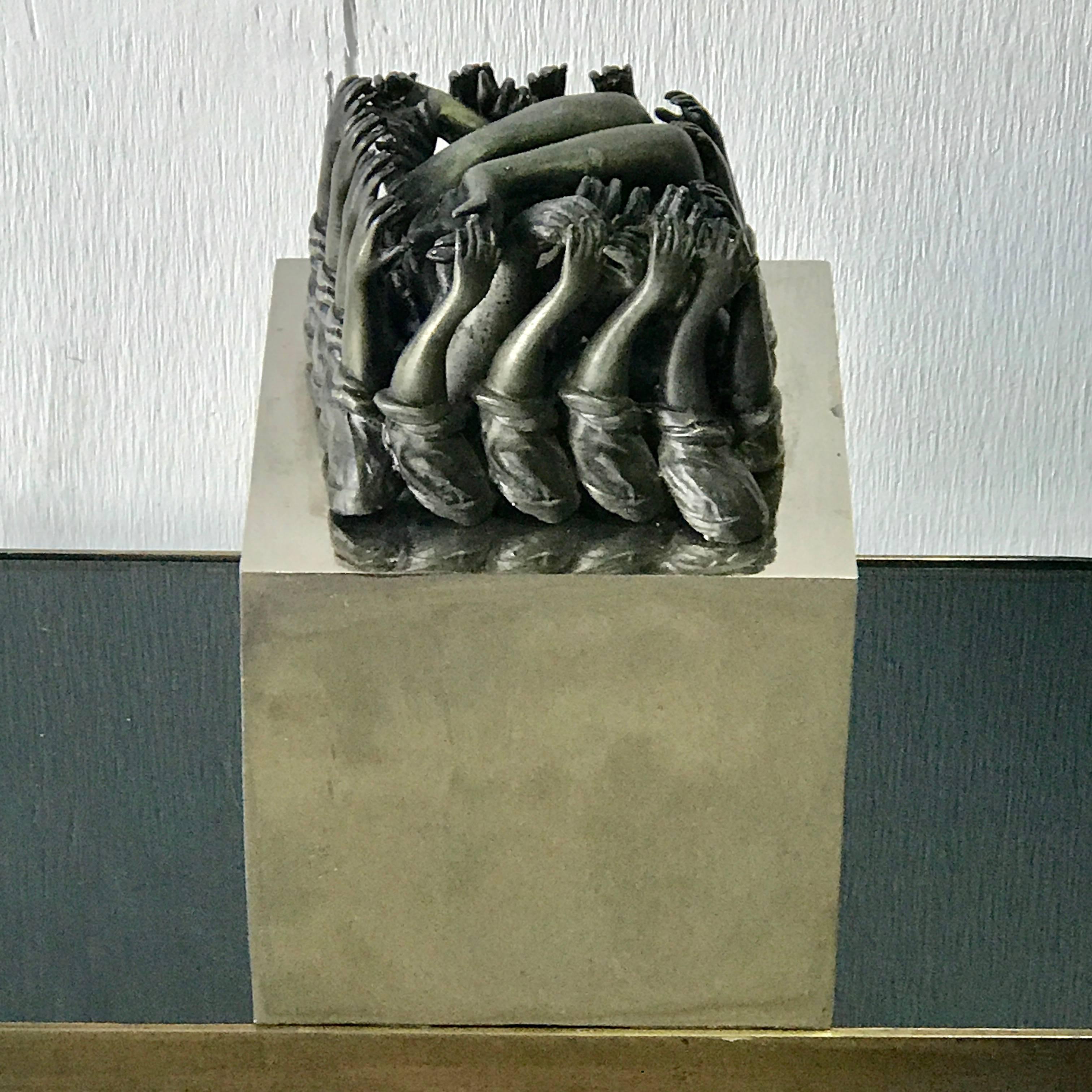 Kenneth Treister Maqueta conmemorativa del Holocausto en Miami Moderno en venta