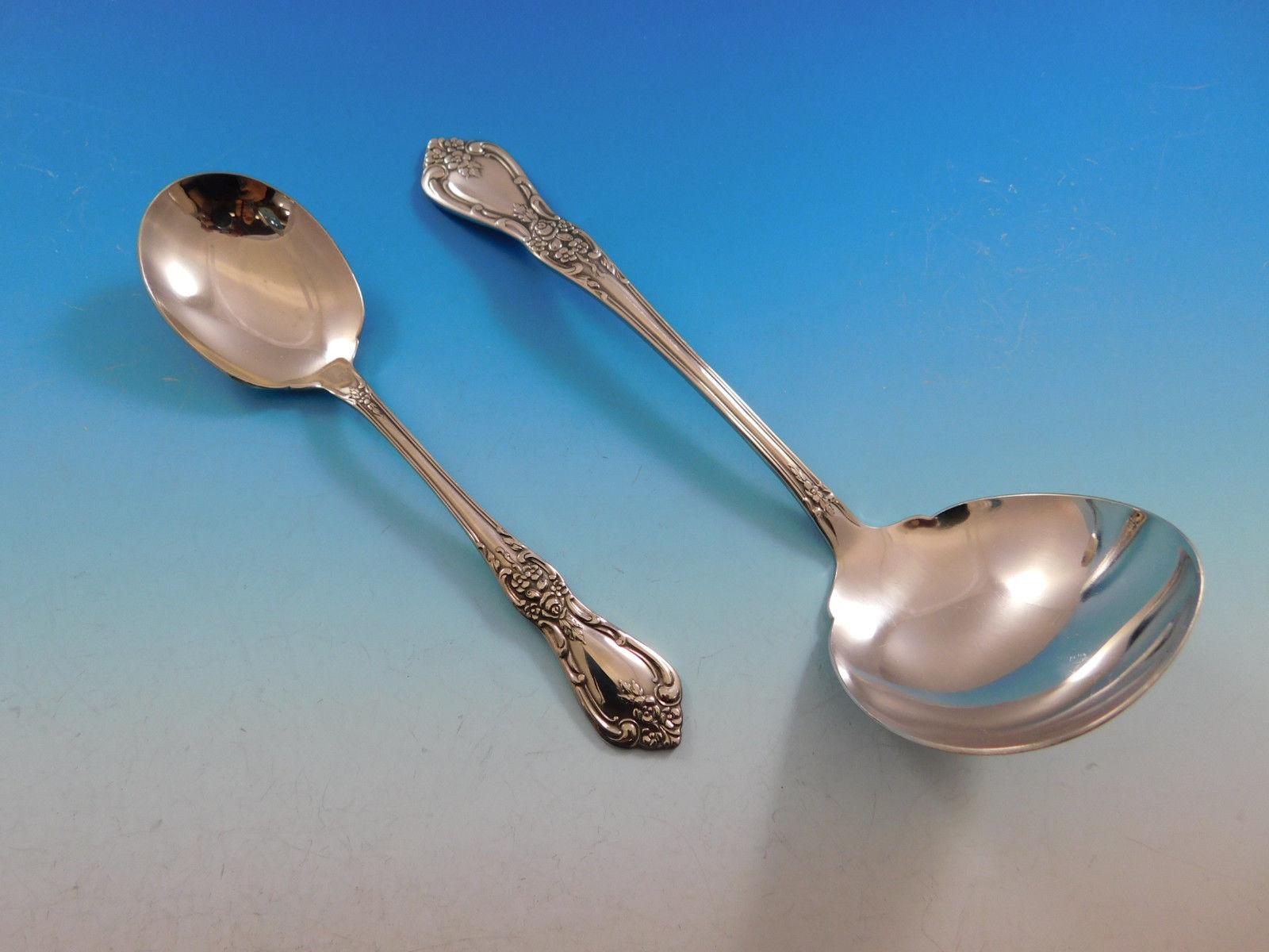 20th Century Kennett Square by Oneida Stainless Steel Flatware Service for 12 Set 83 Pcs