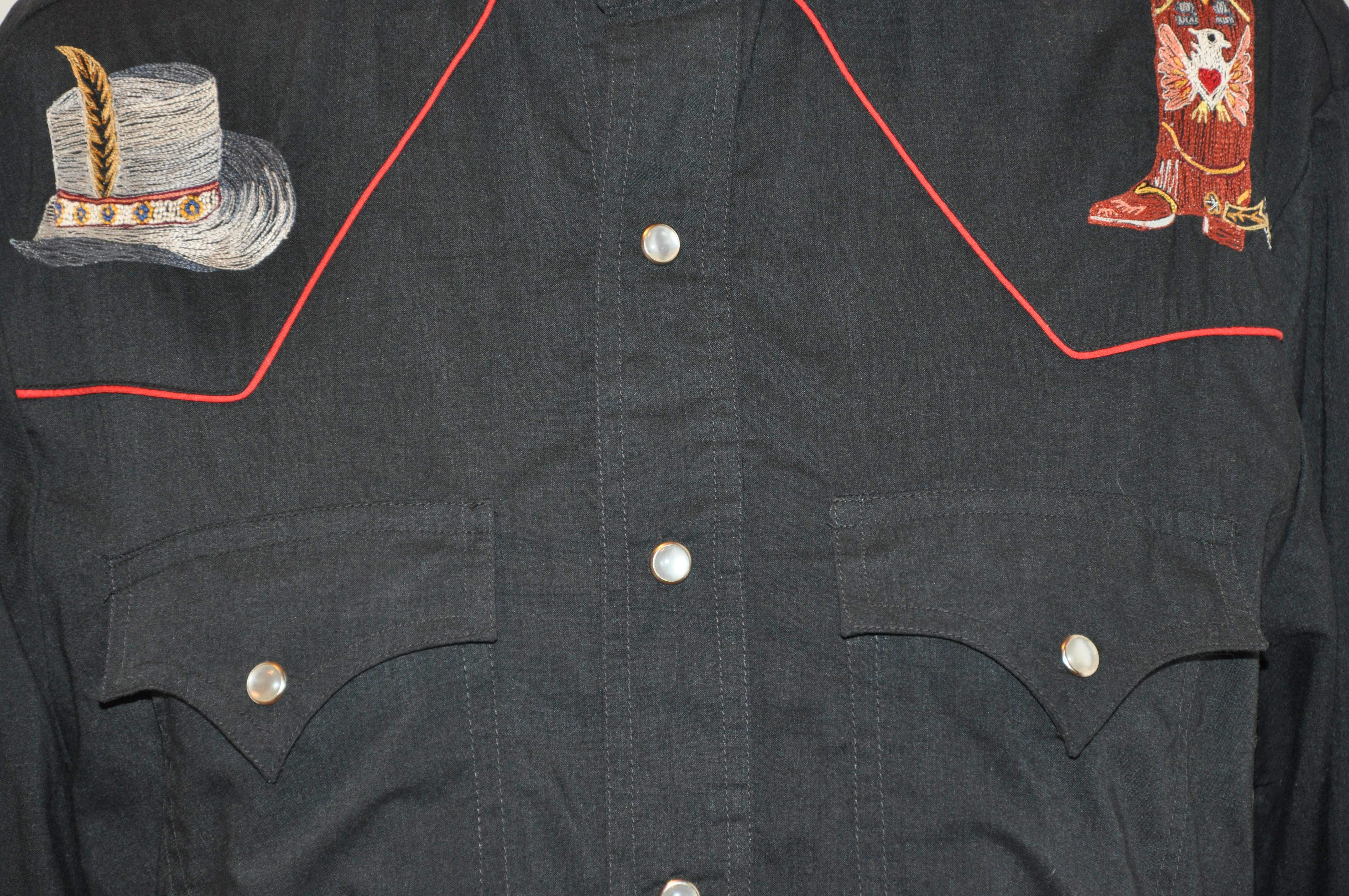 Kennington Tapered Rocking Ranch Detailed Embroidered Black Cotton Shirt  For Sale 4