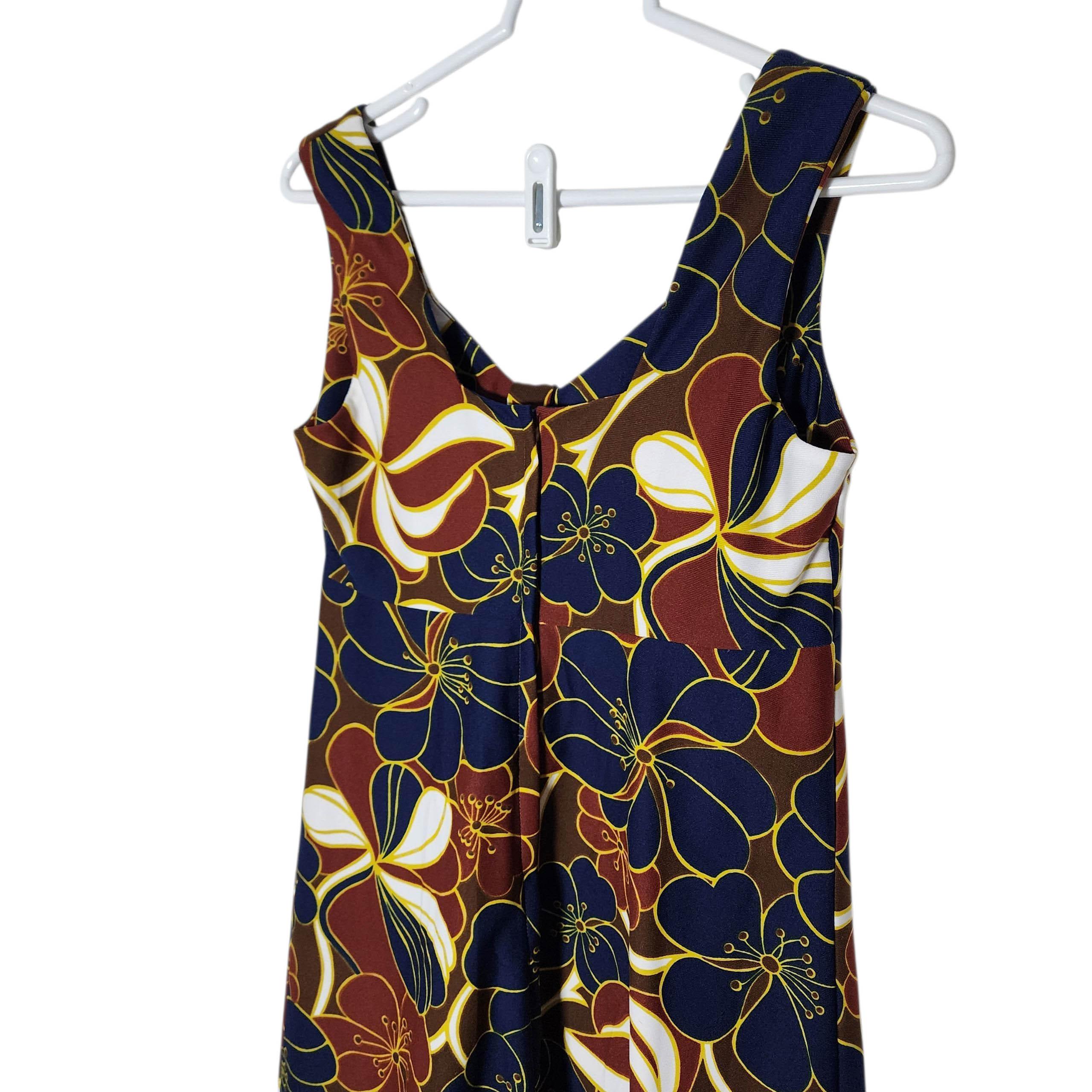 Kenolo Fashions - Robe longue à imprimé floral hawaïen avec nœud, 1970 en vente 8