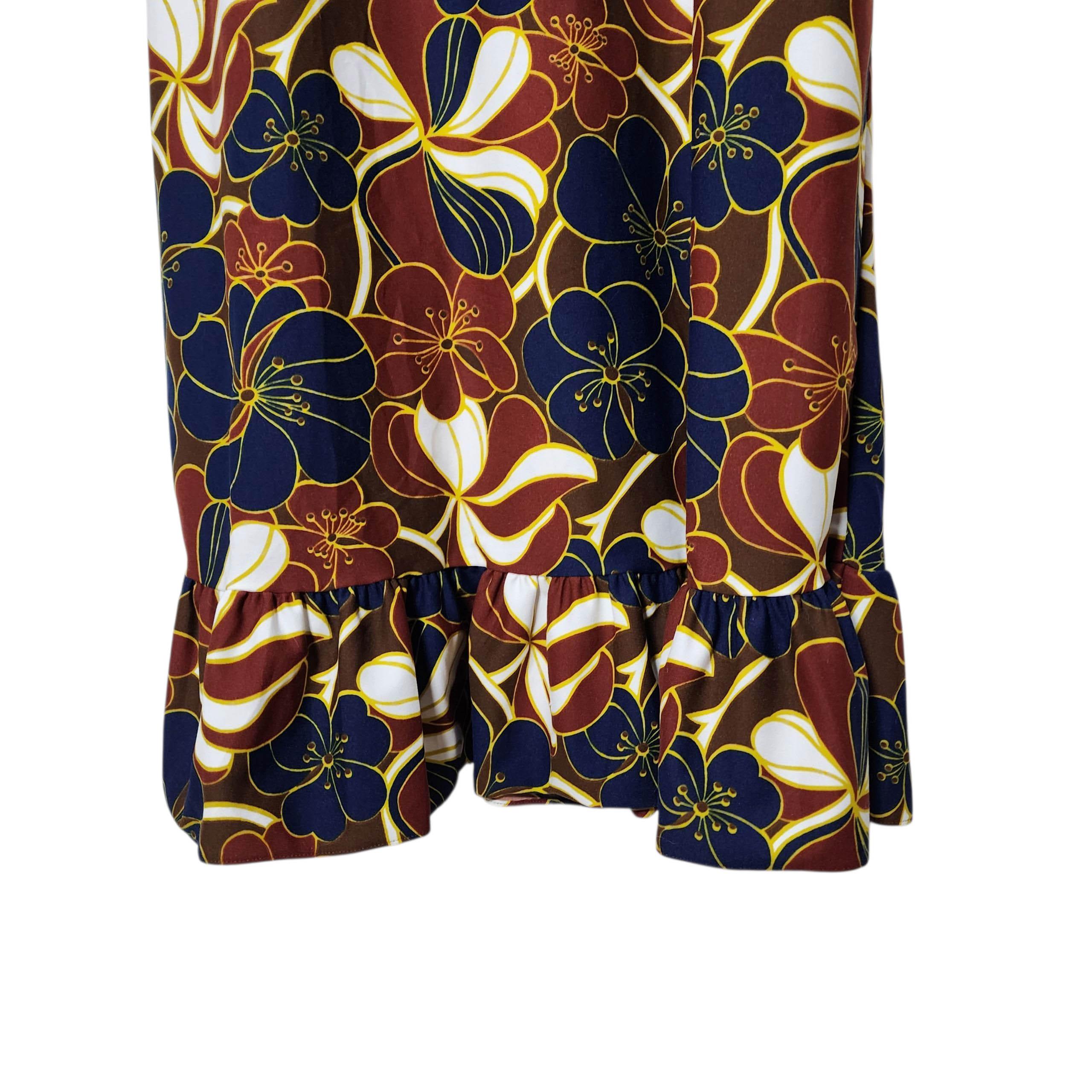 Kenolo Fashions - Robe longue à imprimé floral hawaïen avec nœud, 1970 en vente 14