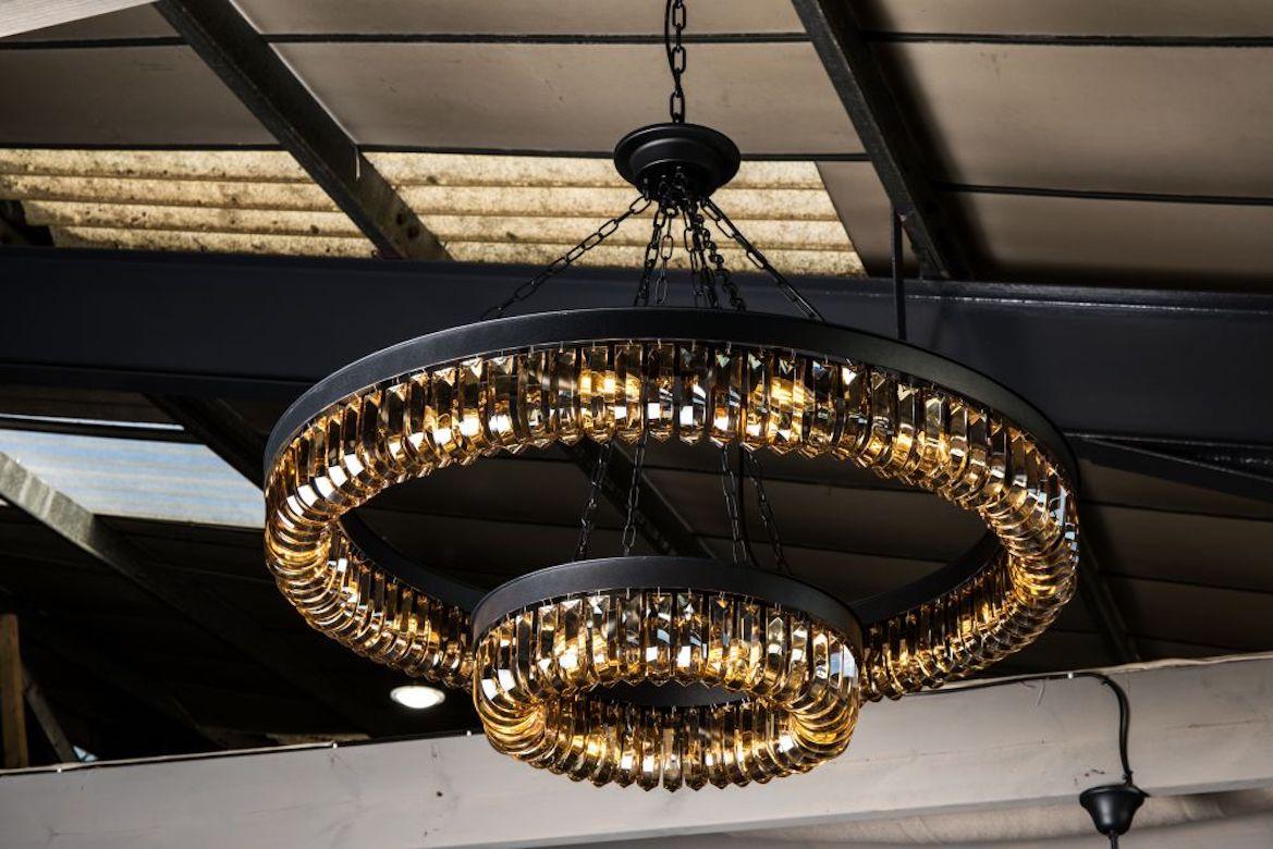 Serie di lampadari in cristallo ambrato di Kensington, 20° secolo in vendita 12