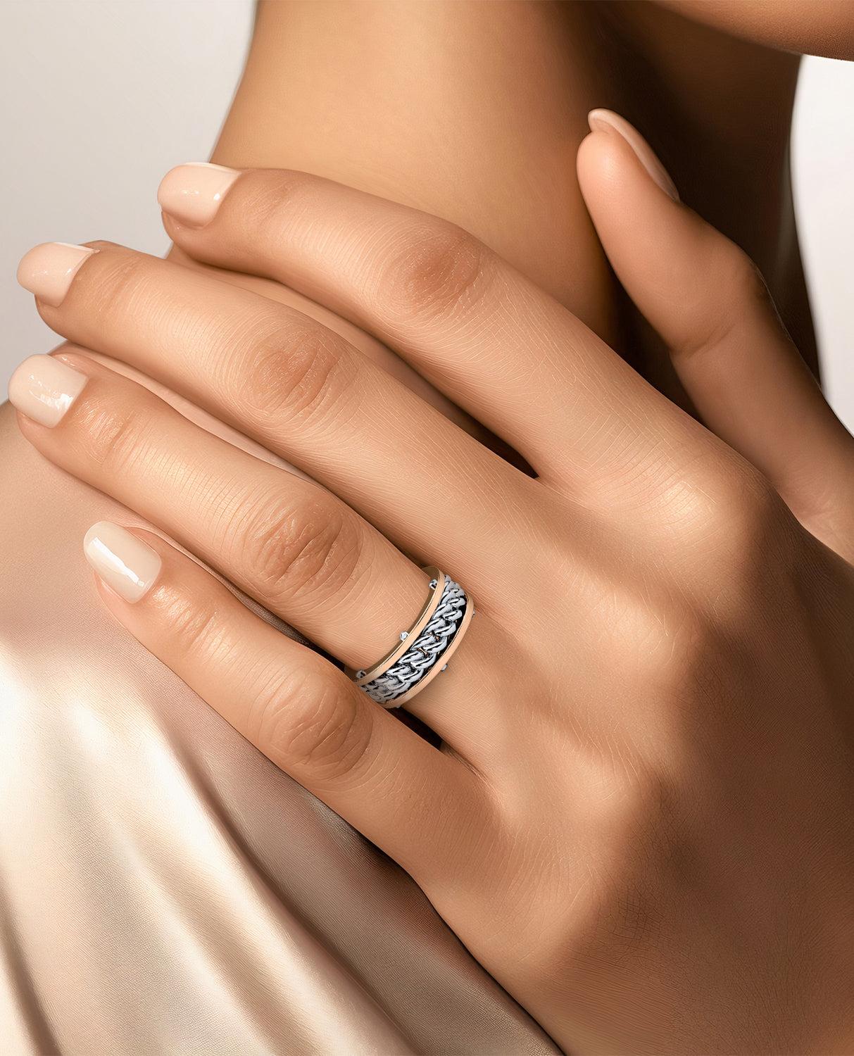 The unmatched uniqueness of the KENSINGTON ring style includes the signature Rockford screw design along the side of the ring. This versatile piece can fit into any occasion, from a statement ring for date night to a unique wedding ring for the