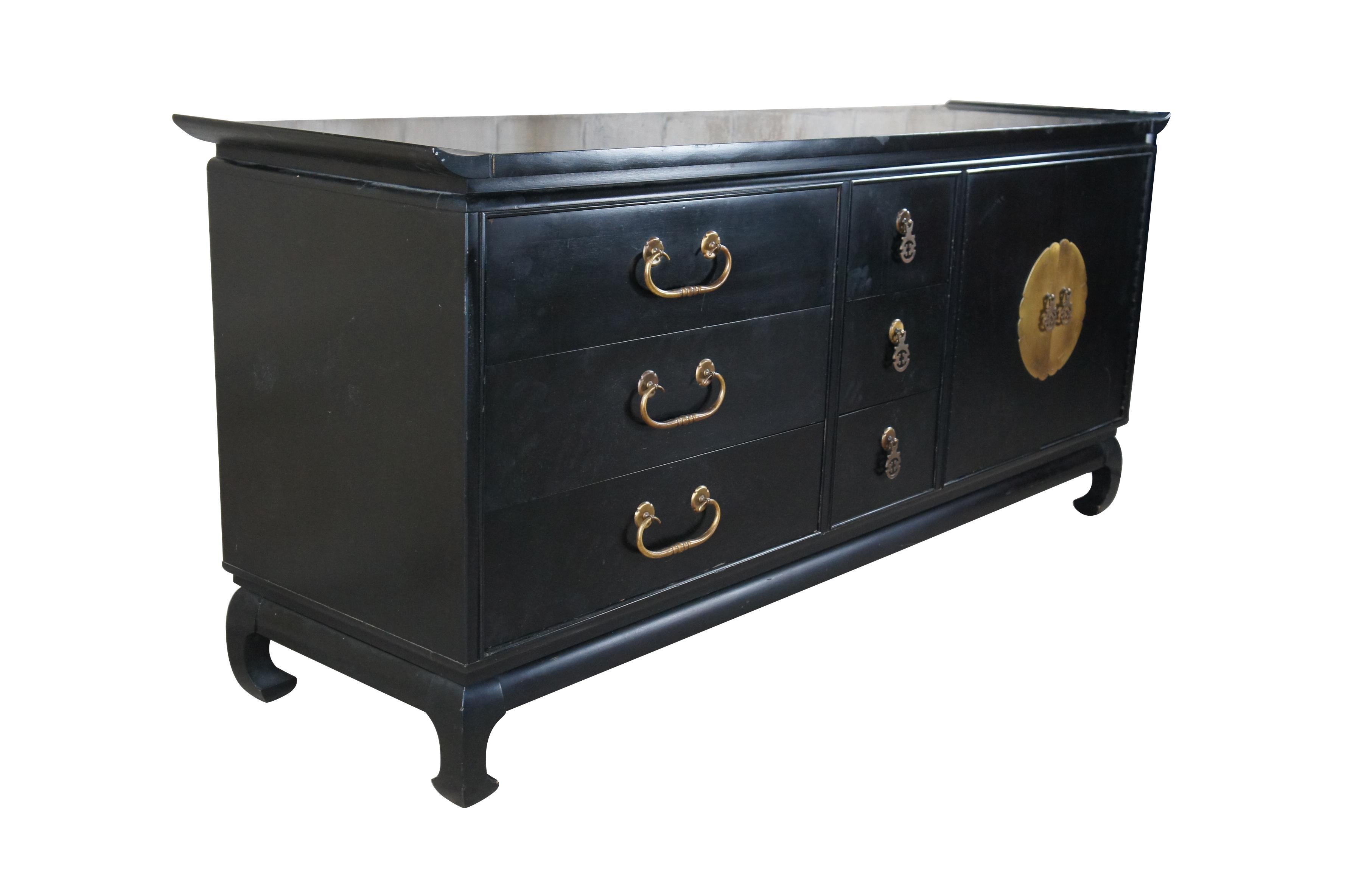 Kent Coffey Amerasia Chinoiserie Black Buffet Sideboard Credenza Console Dresser In Good Condition In Dayton, OH
