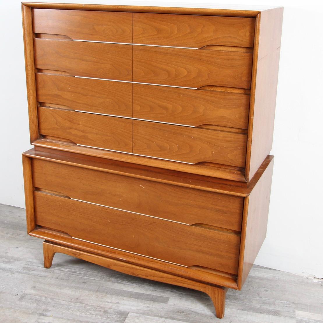 This beautiful Kent Coffey chest of drawers from the Forum collection. Part of a beautiful bedroom set which can be sold together for a lower price - Please inquire. Set includes the dresser featured in this listing, and low dresser. Labeled with