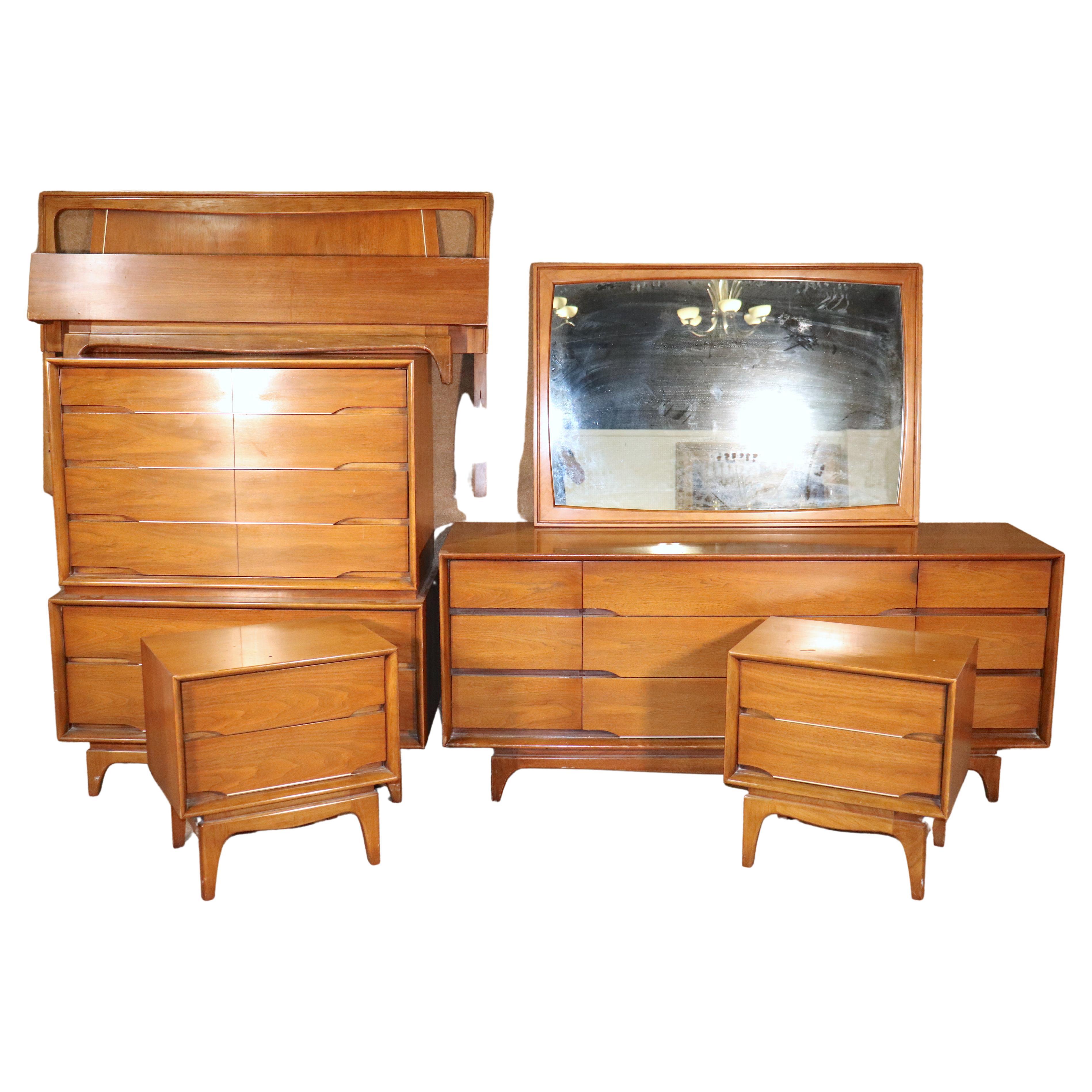 Kent Coffey "Forum" Series Bedroom Set For Sale