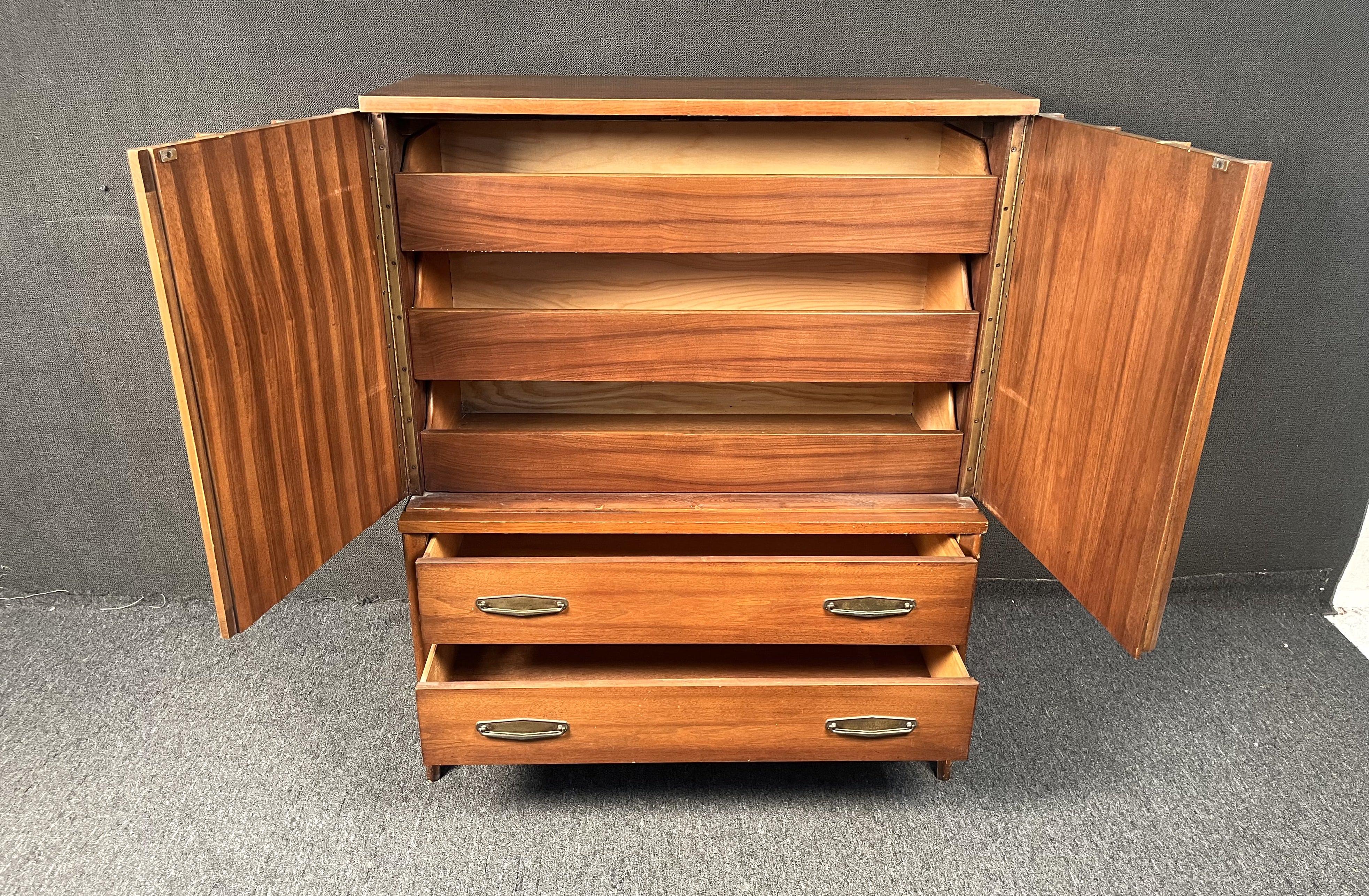 XX secolo Comò Highboy 