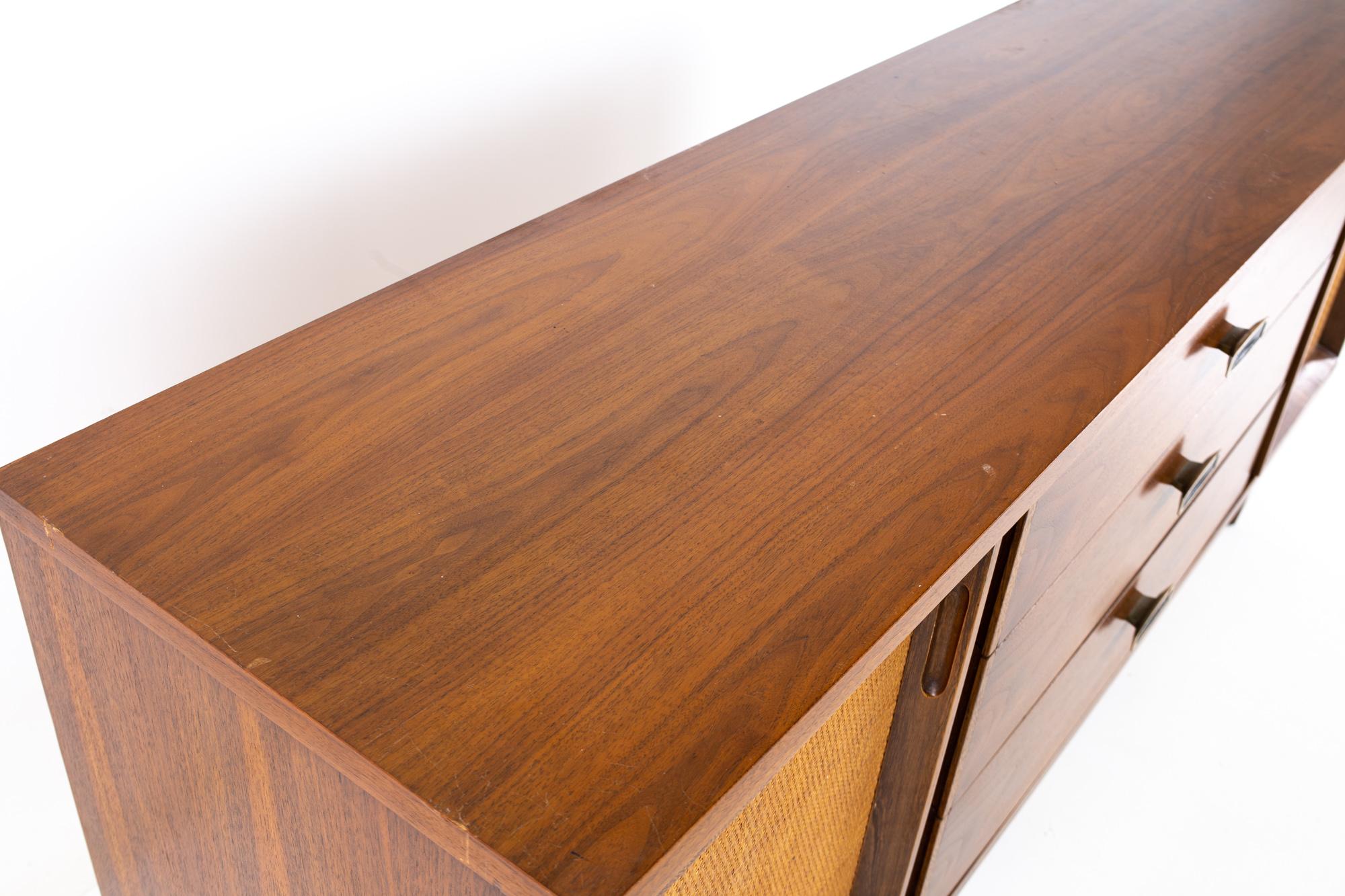 Kent Coffey Mid Century Cane Front Dresser or Credenza In Good Condition In Countryside, IL