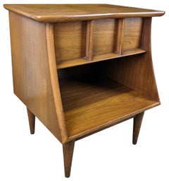 Kent Coffey Mid-Century Modern Eloquence Sculptural Walnut End Nightstand Table