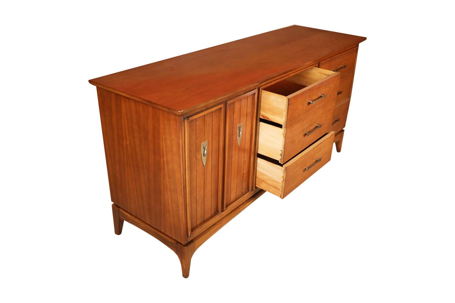 American Kent Coffey Mid-Century Modern Triple Dresser