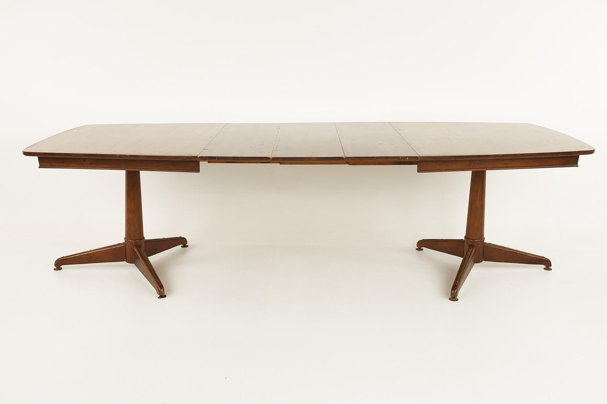 Kent Coffey Mid Century Pedestal Base 10 Seat Walnut Dining Table For Sale 6