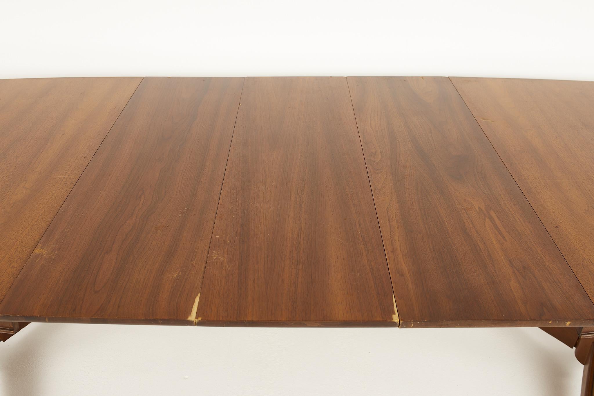Kent Coffey Mid Century Pedestal Base 10 Seat Walnut Dining Table For Sale 8