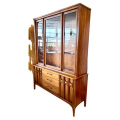 Kent Coffey Perspecta Mid Century Modern China Cabinet Sideboard