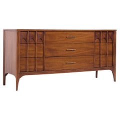 Kent Coffey Perspecta Mid Century Rosewood and Walnut 9 Drawer Lowboy Dresser