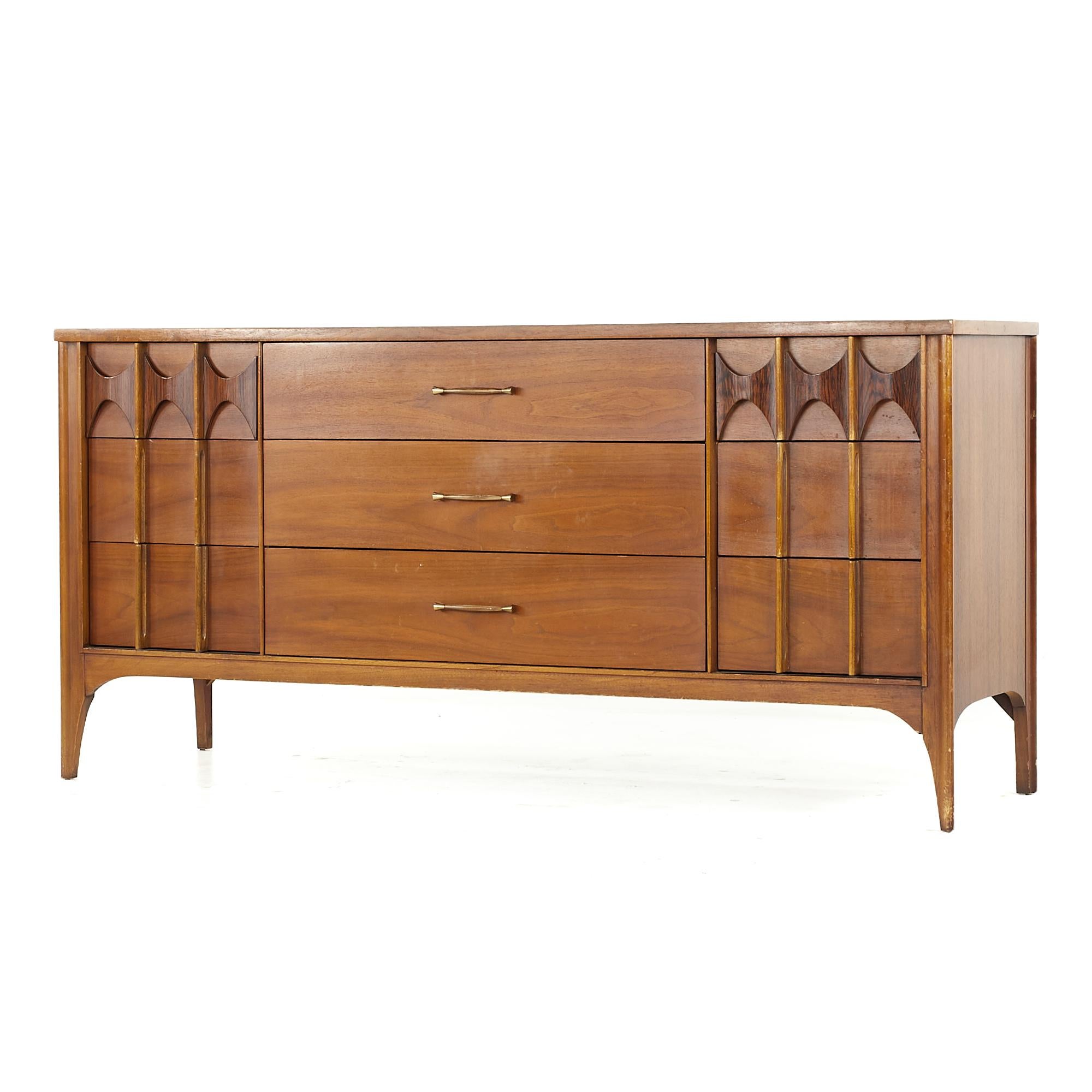 Mid-Century Modern Kent Coffey Perspecta Midcentury Walnut and Rosewood 9 Drawer Lowboy Dresser For Sale