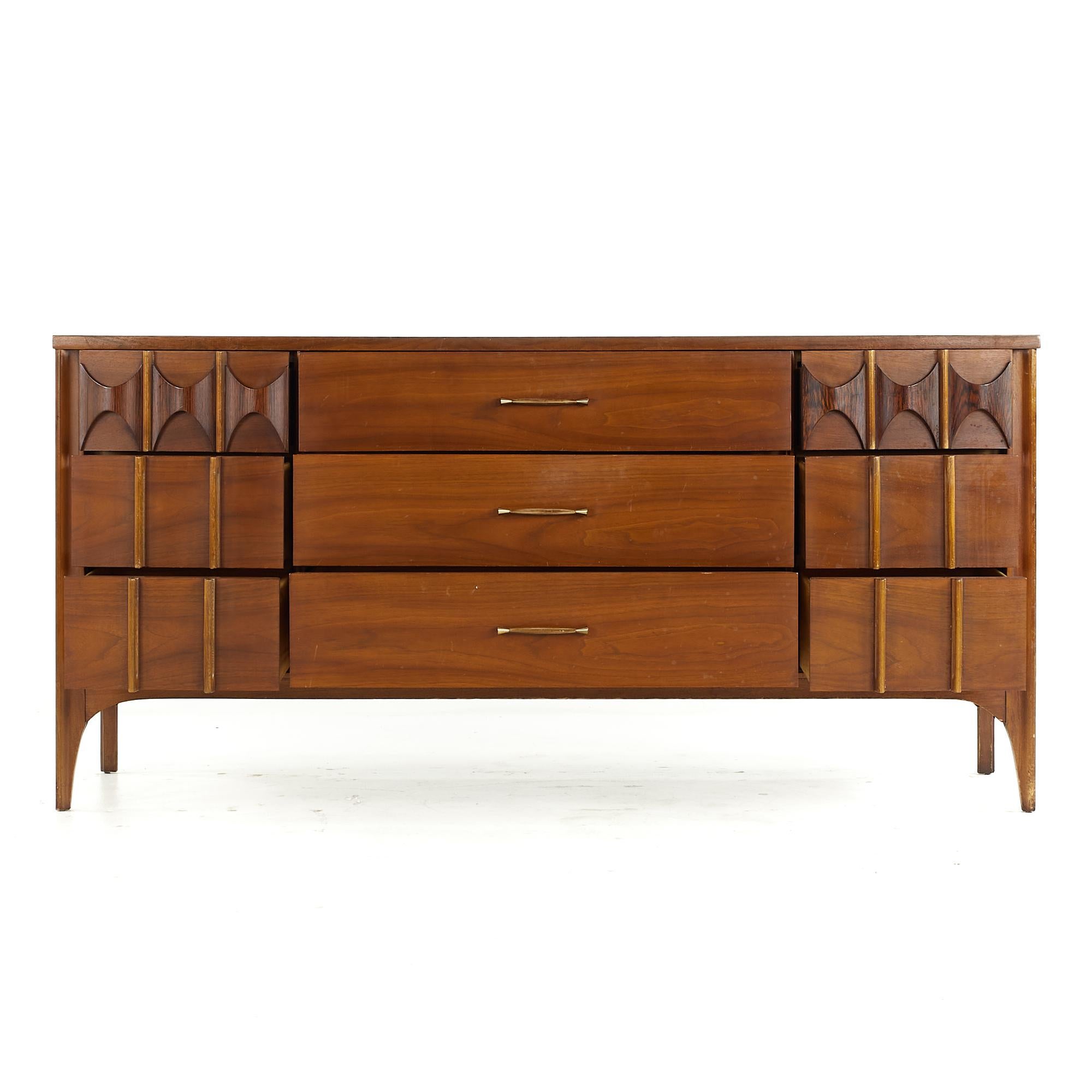 Late 20th Century Kent Coffey Perspecta Midcentury Walnut and Rosewood 9 Drawer Lowboy Dresser For Sale
