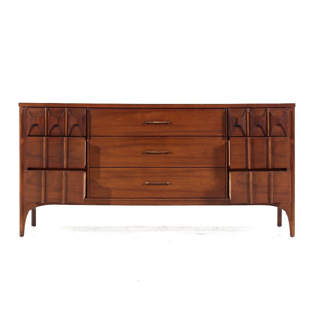 Kent Coffey Perspecta Mid Century Walnut and Rosewood 9 Drawer