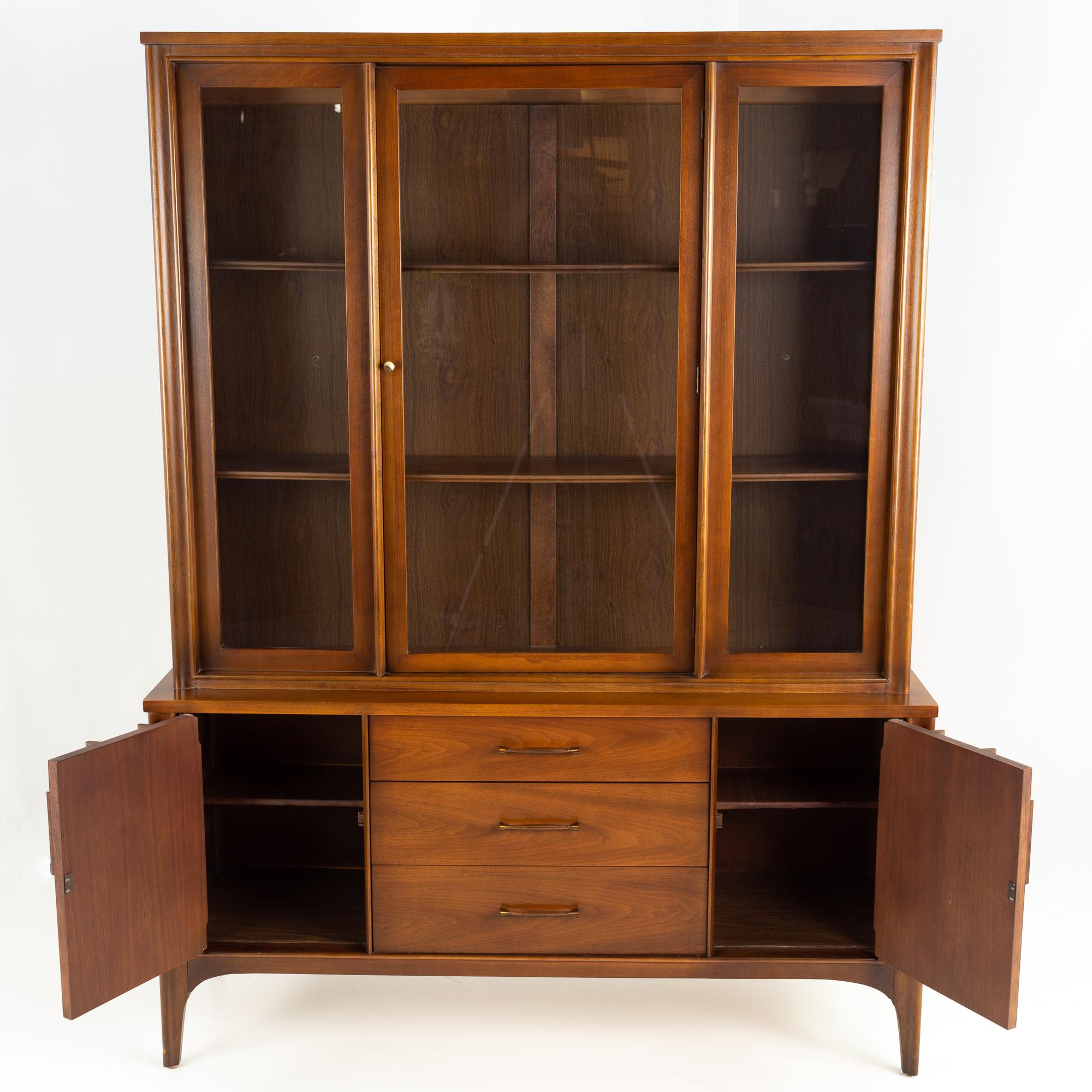 Kent coffey store china cabinet