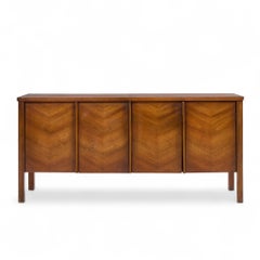 Crédence buffet en noyer du milieu du siècle Kent Coffey Perspecta