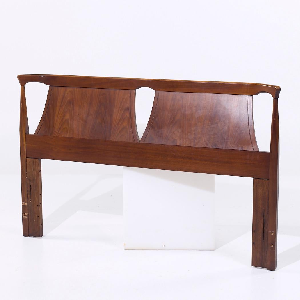 Mid-Century Modern Kent Coffey Perspecta Mid Century Walnut Queen Headboard For Sale
