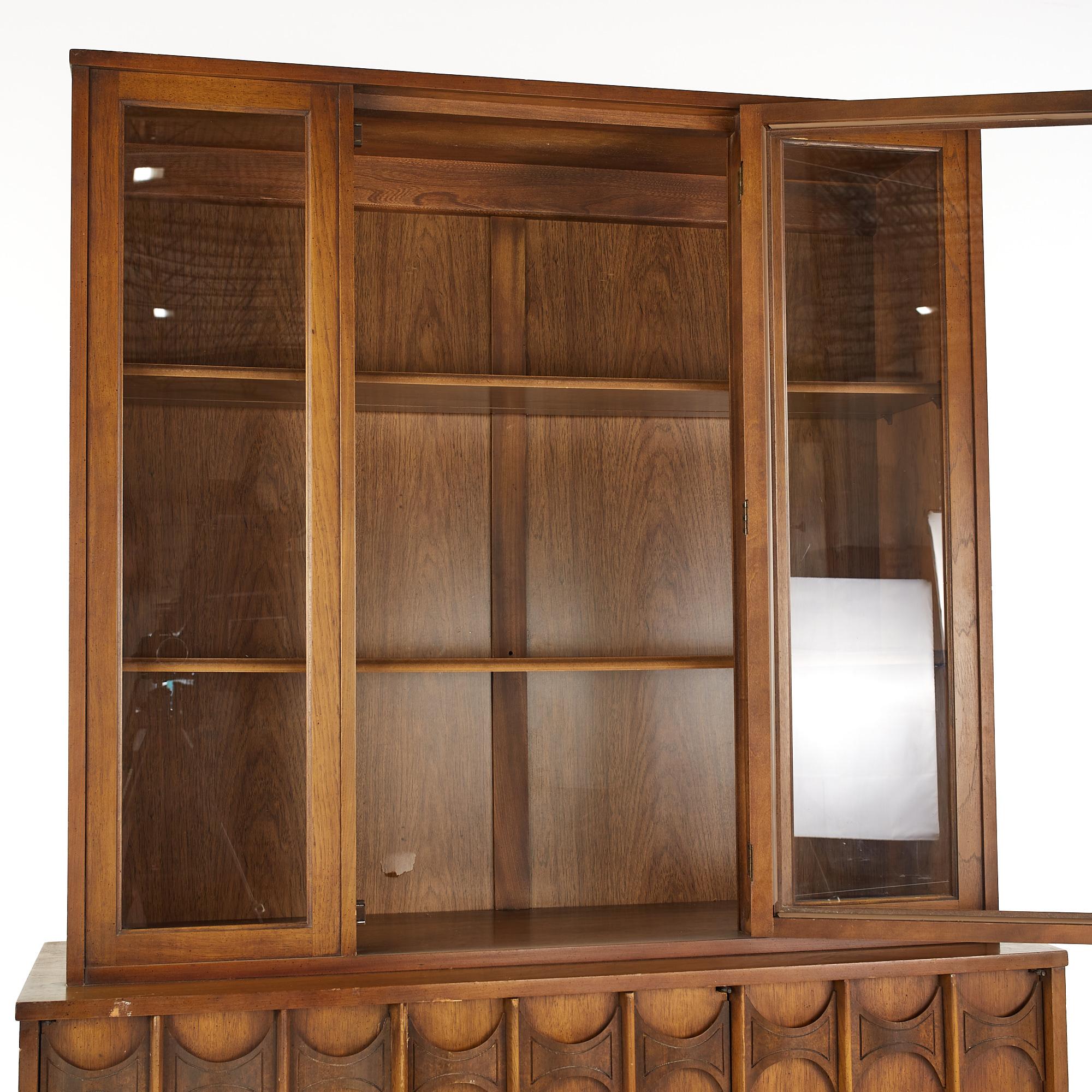 American Kent Coffey Perspecta Style Mid Century China Cabinet