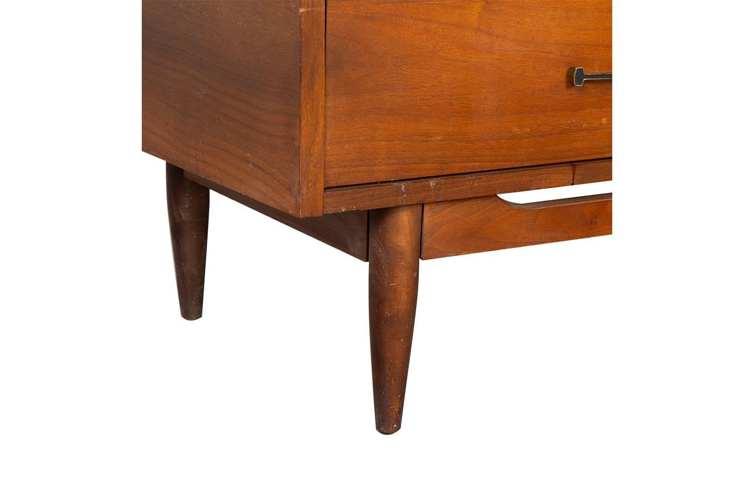 Kent Coffey Perspecta Triple Dresser Credenza Mid-Century Modern For Sale 3