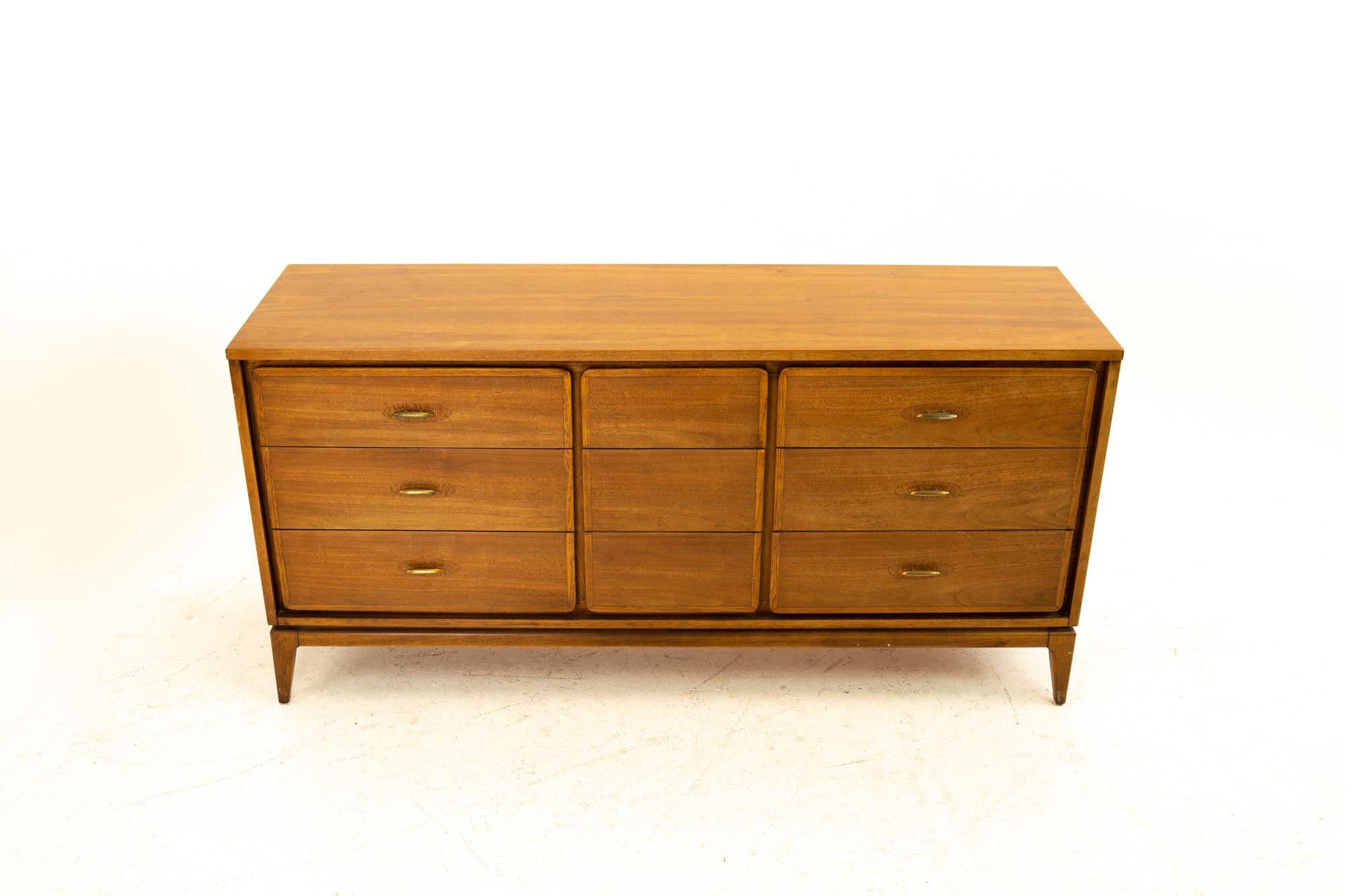 Kent Coffey Simplex II Midcentury Walnut and Brass Lowboy Dresser In Good Condition In Countryside, IL