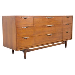 Kent Coffey Tableau Mid-Century Walnut and Laminate 9 Drawer Lowboy Dresser