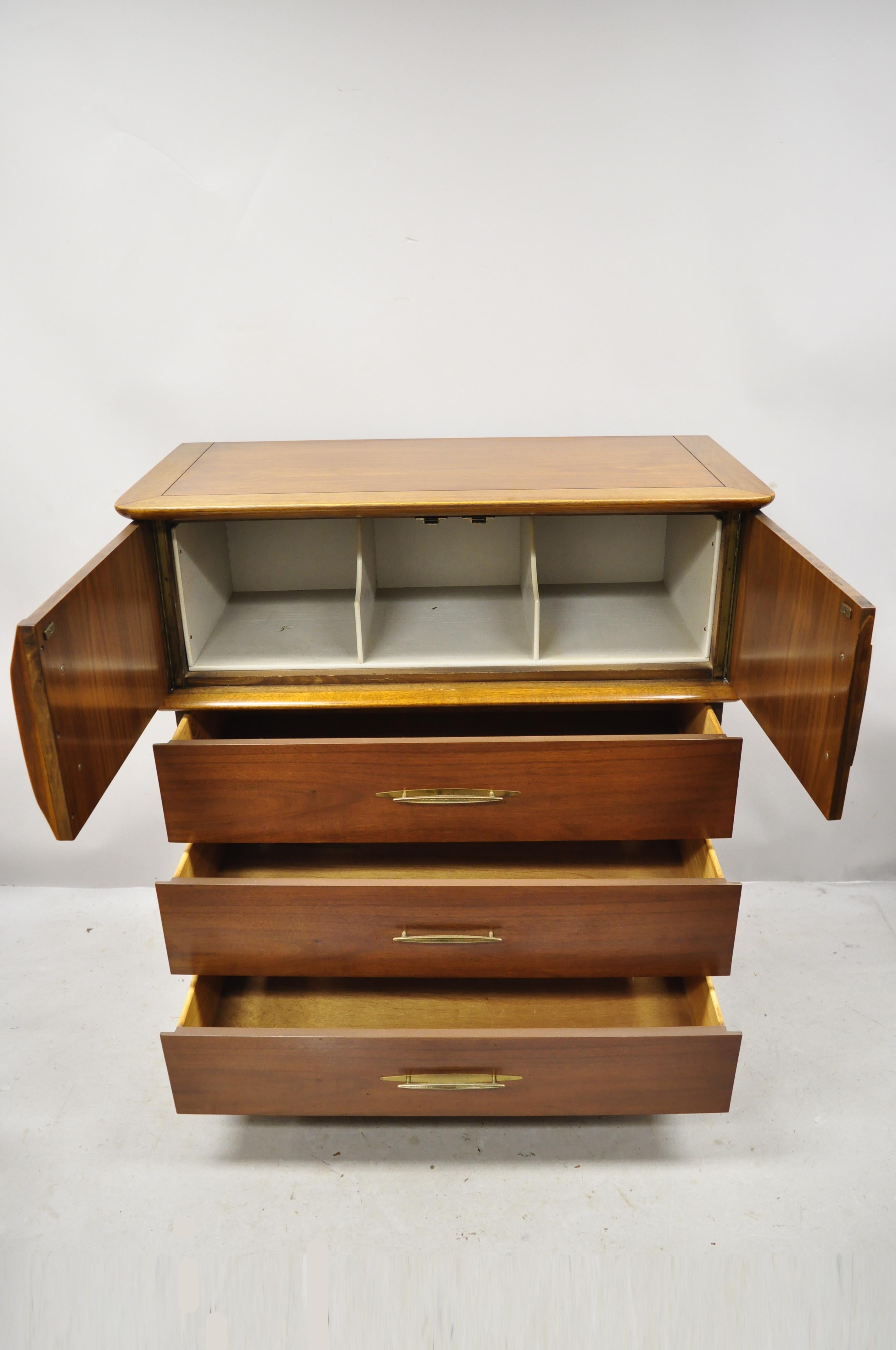 Kent Coffey the Appointment Midcentury Sculpted Walnut Chest Dresser Highboy In Good Condition In Philadelphia, PA