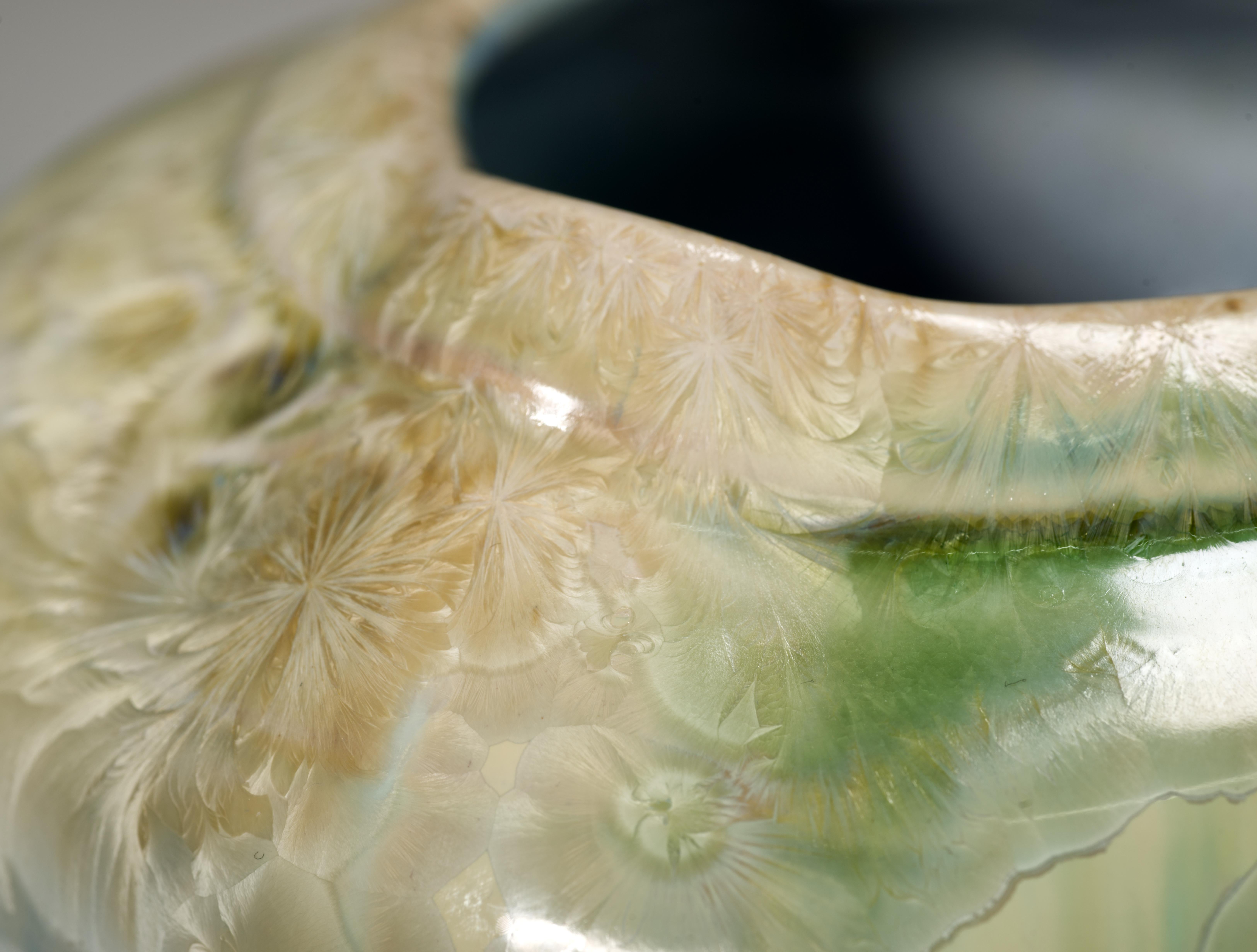 Jarrón Cristalino Kent Follette, Studio Art Pottery americano siglo XX en venta
