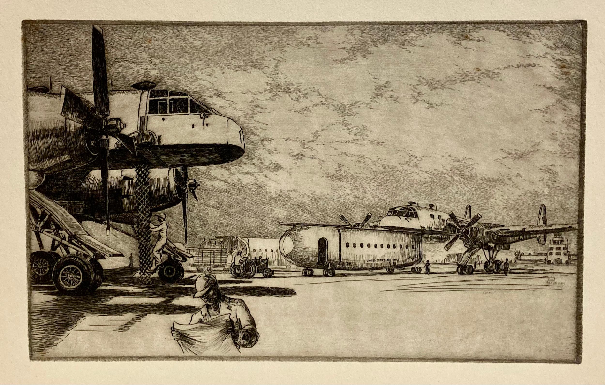 Kent Hagerman était un dessinateur extraordinaire qui parvenait à obtenir des détails fantastiques dans son travail tout en montrant l'environnement et l'atmosphère.

Cette impression capture le moment où une "nacelle" est fixée sur un avion. Un