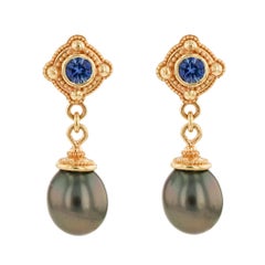 Kent Raible 18 Karat Gold Blue Sapphire and Black Pearl Dangle Earrings