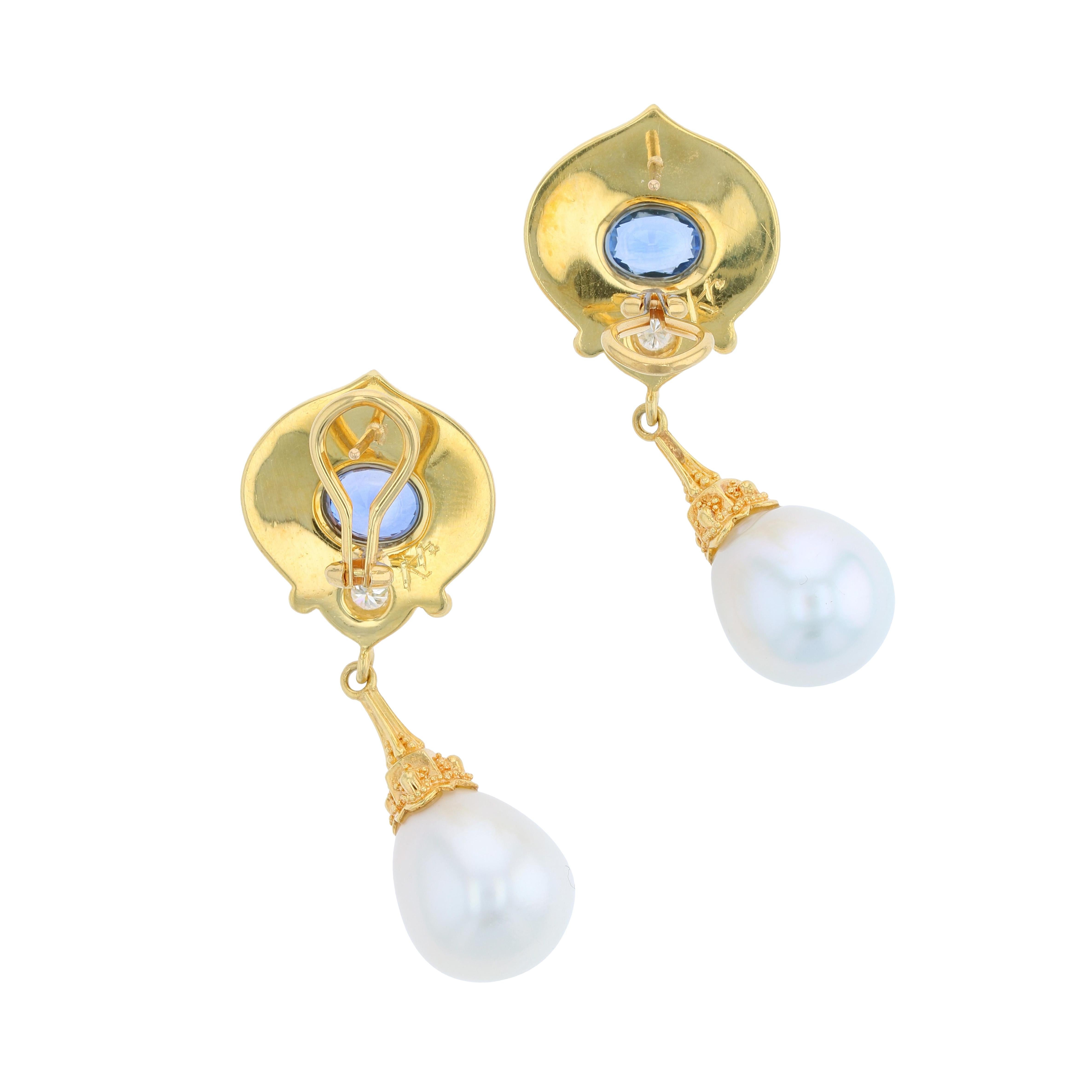 Kent Raible 18 Karat Gold Blue Sapphire, Diamond, Pearl Dangle Earrings In New Condition In Mossrock, WA