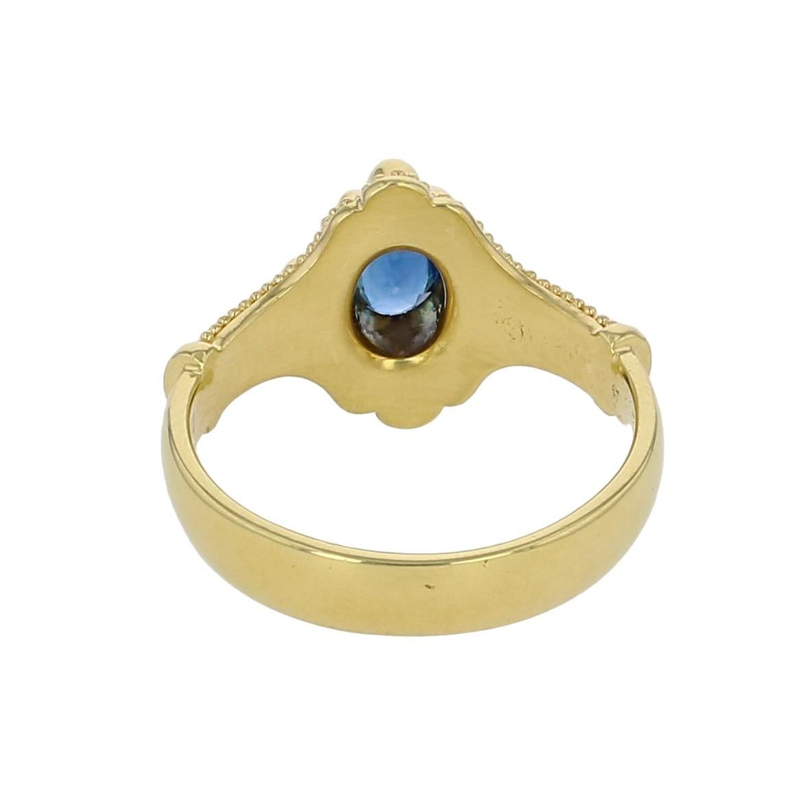 Kent Raible 18 Karat Gold Blue Sapphire Solitaire Ring with Fine Granulation In New Condition For Sale In Mossrock, WA