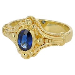 Kent Raible Solitär-Ring aus 18 Karat Gold mit blauem Saphir und feiner Granulation