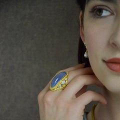 Kent Raible 18 Karat Gold Chalcedony and Opal Cocktail Ring with Granulation
