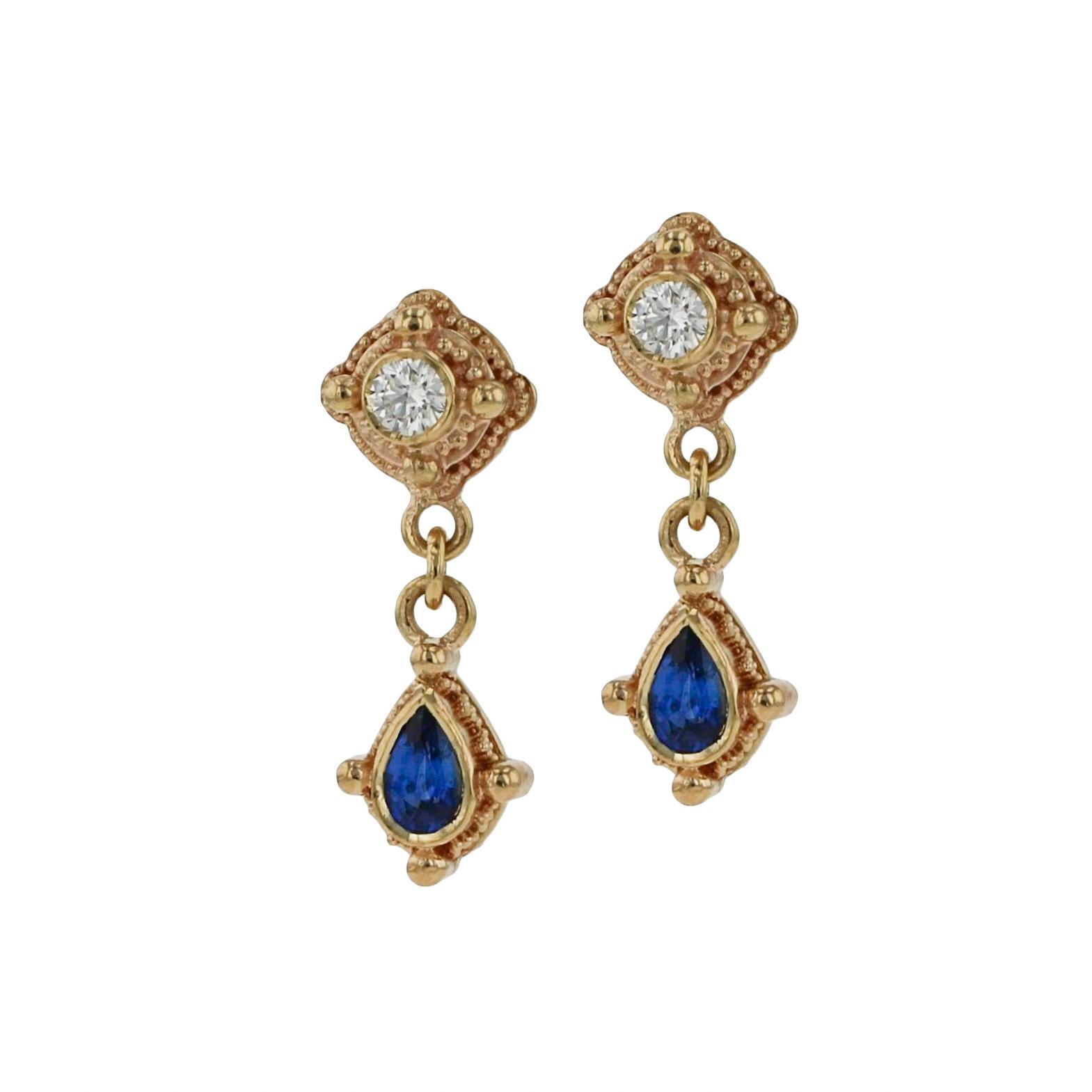 Artisan Kent Raible Boucles d'oreilles en goutte en or 18 carats, diamants et saphirs bleus avec granulation en vente