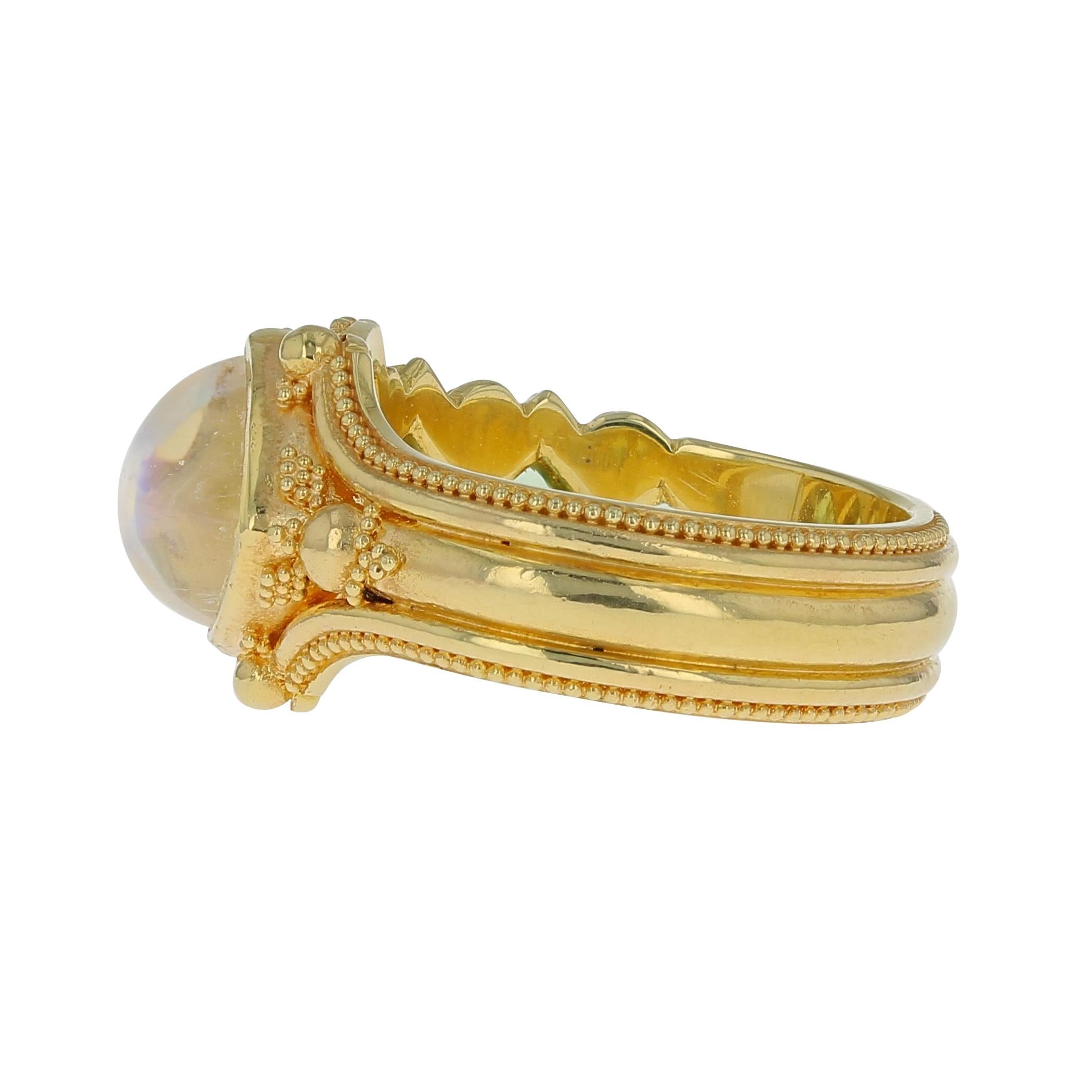 Kent Raible Ring aus 18 Karat Gold mit Mondstein und grünem Granat und feiner Granulation im Angebot 1