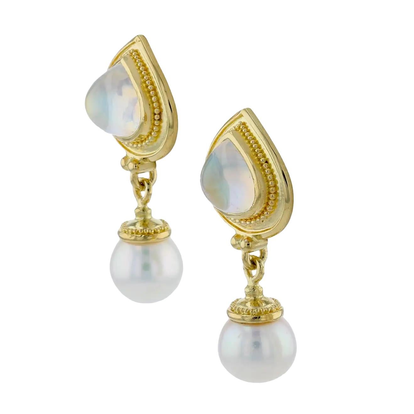 Kent Raible 18 Karat Gold Moonstone and Pearls Drop Earrings with Granulation In New Condition For Sale In Mossrock, WA