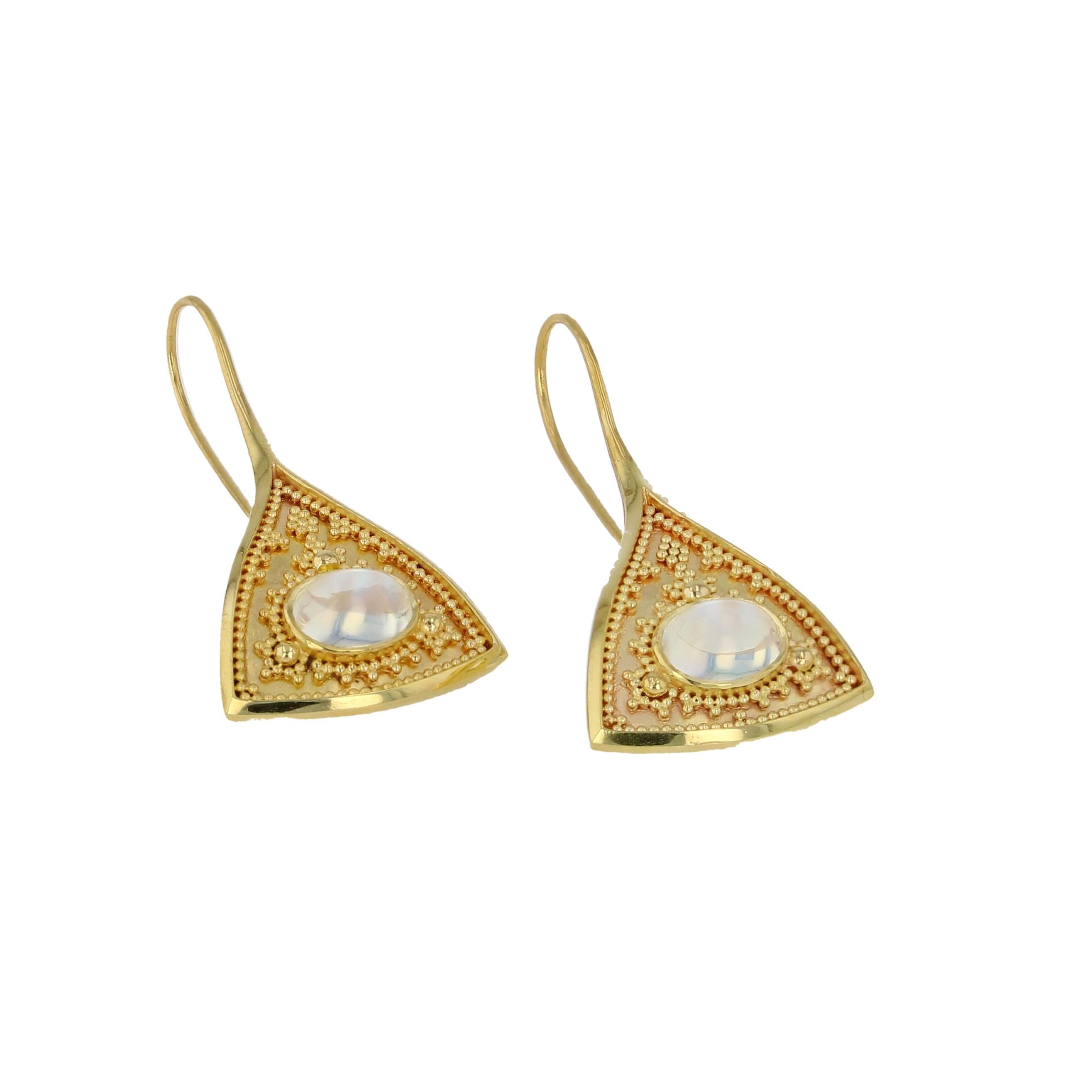 Cabochon Kent Raible 18 Karat Gold Moonstone Drop Earrings with Gold Granulation For Sale