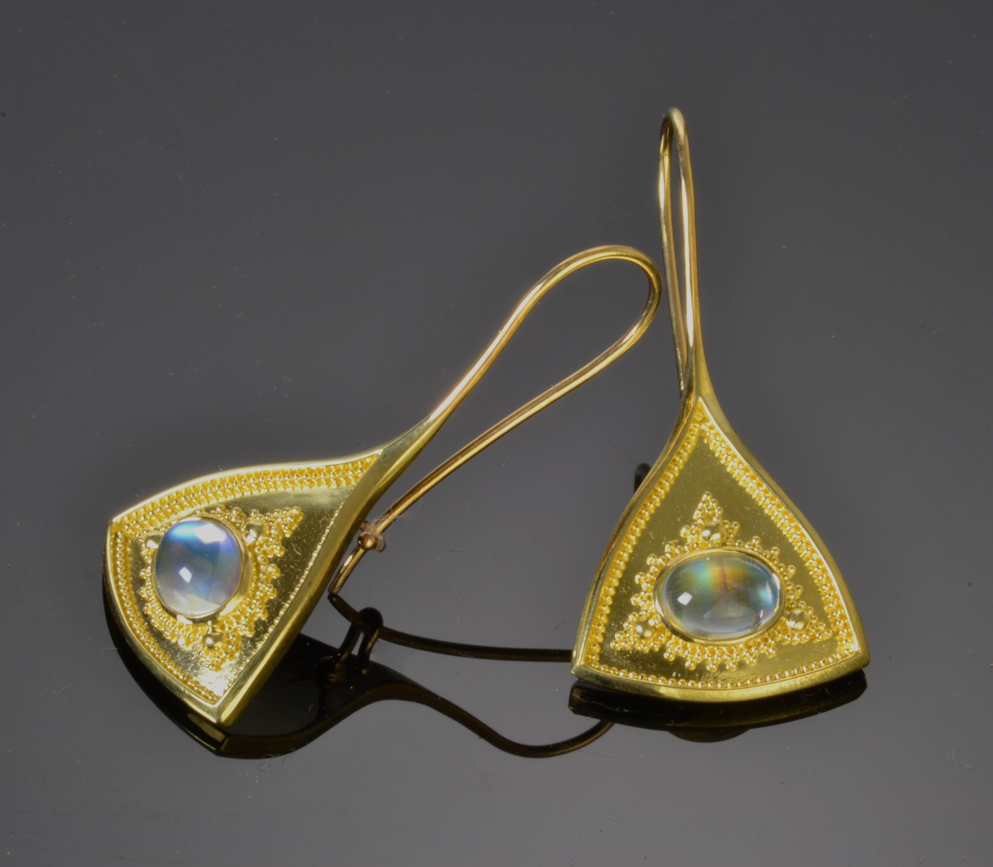 Kent Raible 18 Karat Gold Moonstone Drop Earrings with Gold Granulation For Sale 1