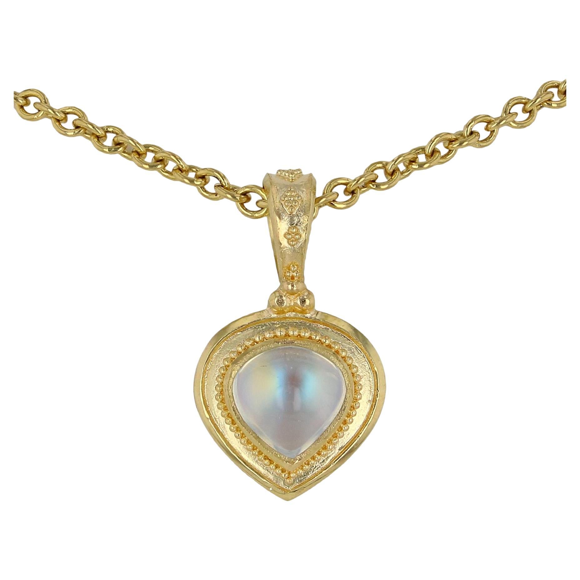 18 Karat Gold Rainbow Moonstone Pendant with Granulation