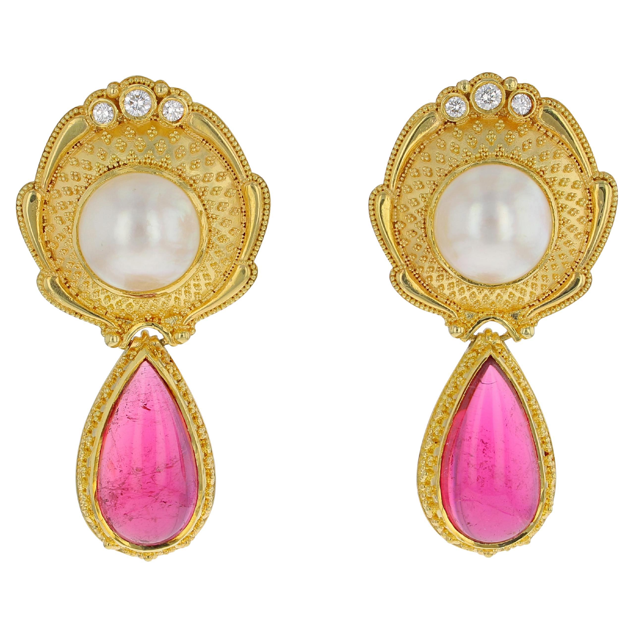 Kent Raible, boucles d'oreilles en or 18 carats, rubellite et perle Mabe avec diamants