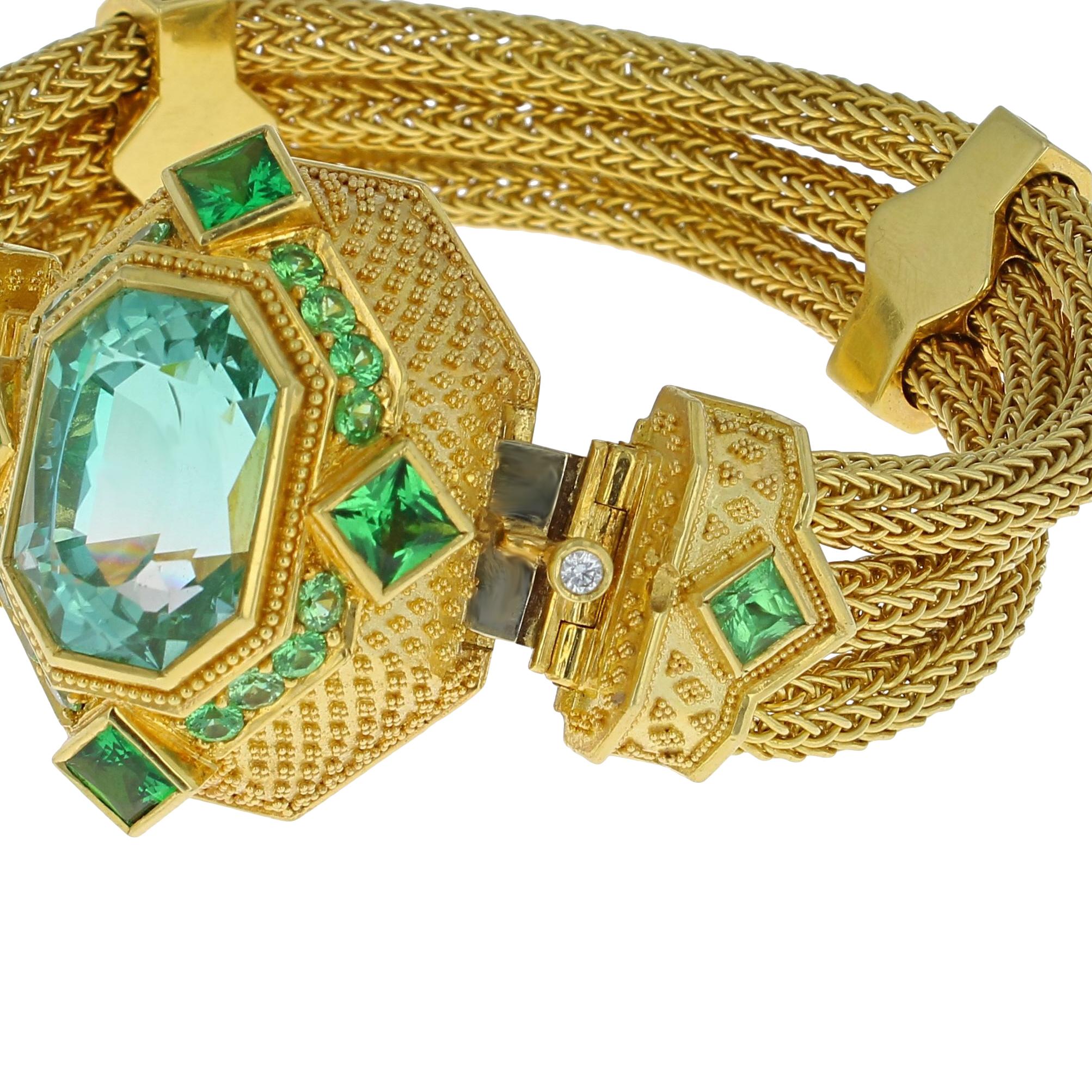 Kent Raible 18 Karat Gold Seafoam Tourmaline Chain Bracelet with Granulation in vendita 2